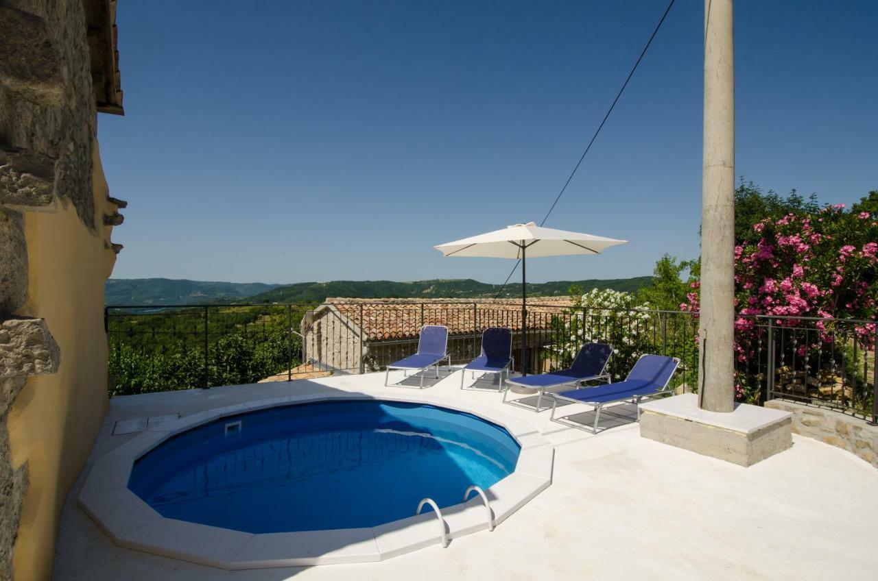Residence Hidden Heaven Buzet Exterior foto