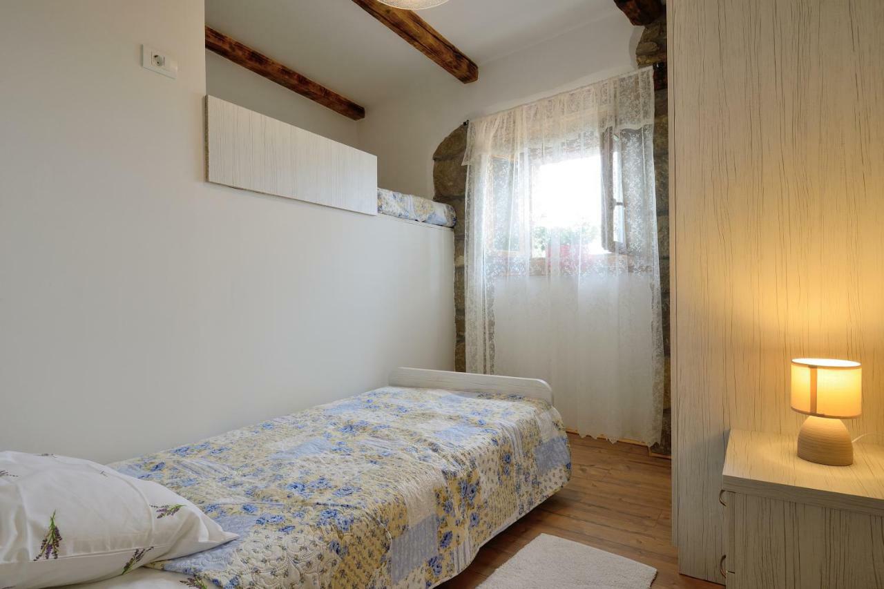 Residence Hidden Heaven Buzet Exterior foto